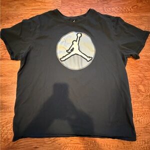 Nike Air Jordan black/silver/white 3XL shirt